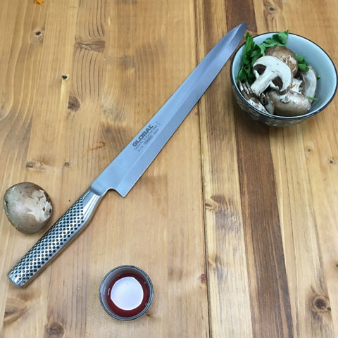 Global Cuchillo Yanagi Sashimi para Diestro, 30 cm